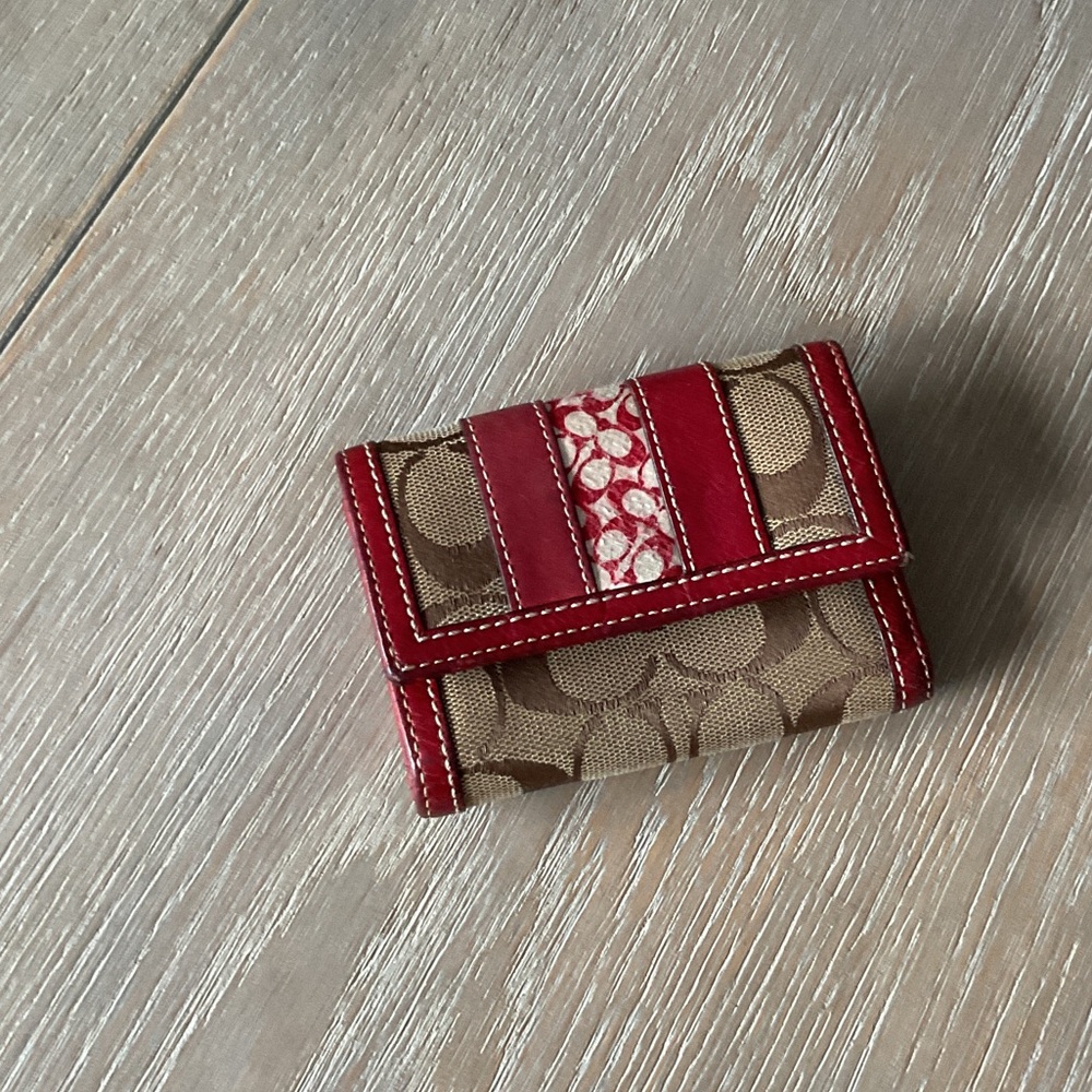 Elegant Red and Brown Women's Wallet